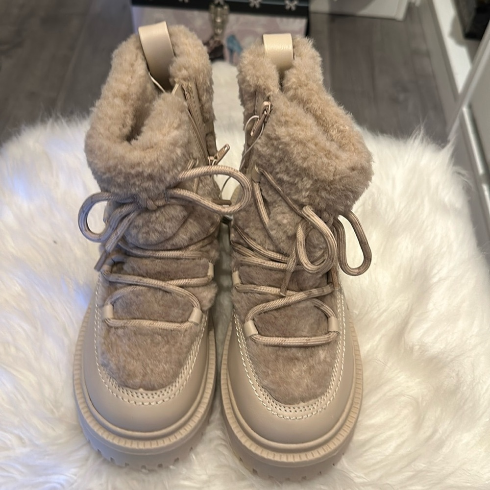 Zara girls winter boots